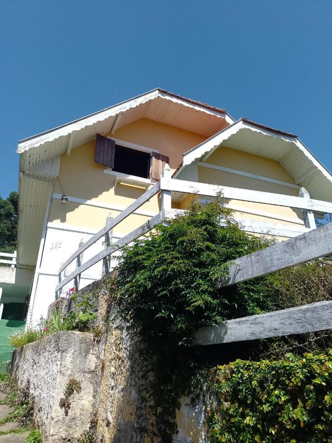 Quartos Para Hospedagem Da Casa Amarela Daire Campos do Jordao Dış mekan fotoğraf